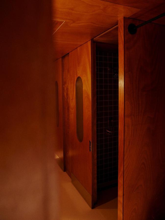 Rooms Hotel Батуми Екстериор снимка
