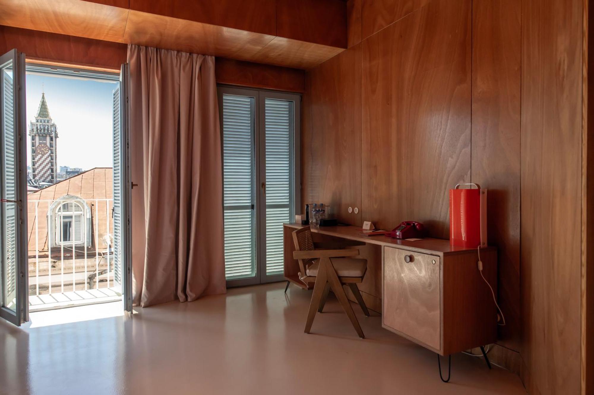 Rooms Hotel Батуми Екстериор снимка